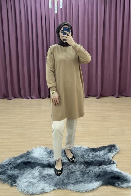 VAV omuzları düğmeli salaş tunik